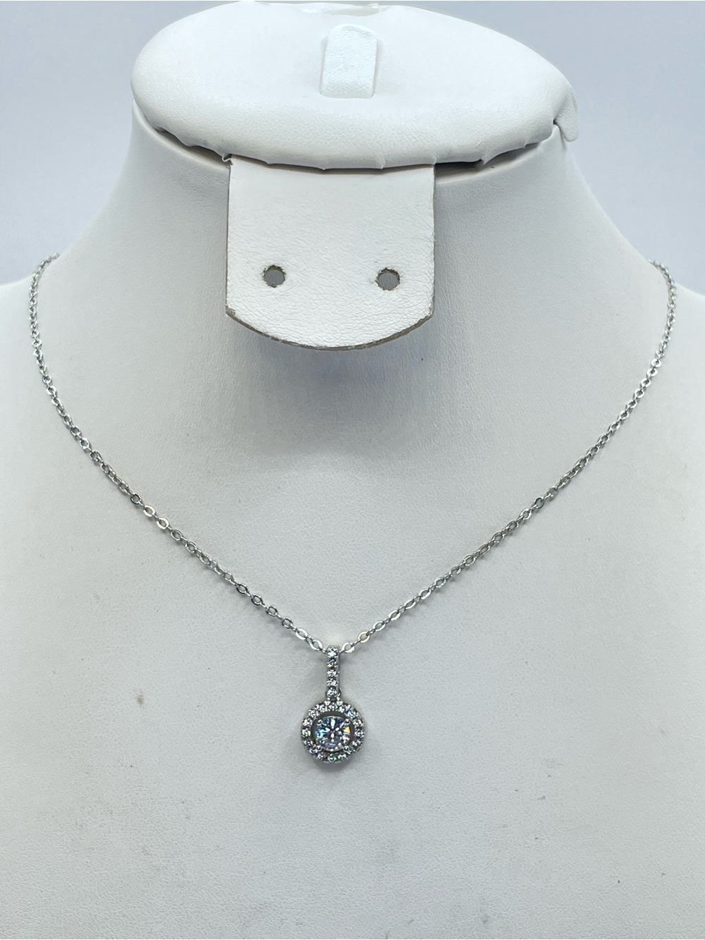 Silver Diamond White Crystal Glass Halo Pendant Necklace Round Solitaire New